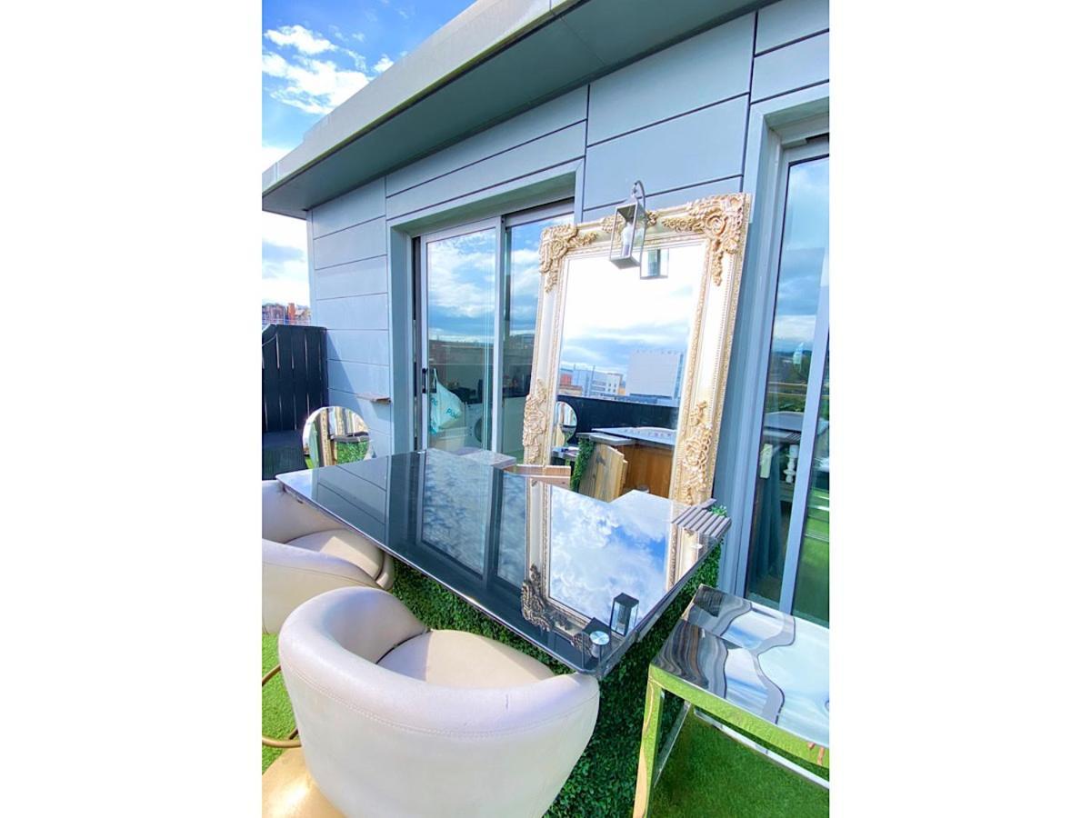 Glasgow Two Bedroom Penthouse Exterior foto