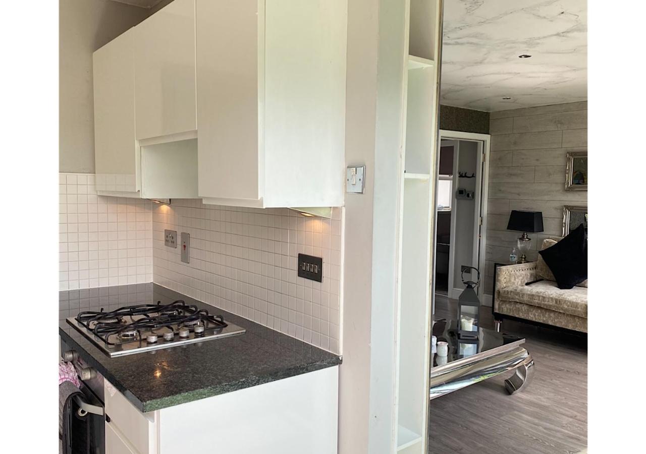 Glasgow Two Bedroom Penthouse Exterior foto